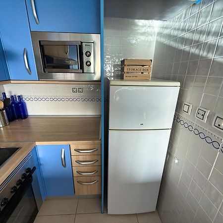 Beautiful Apartment Near Beach With Panoramic Sea-View 베니돔 외부 사진